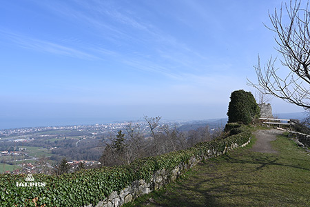 Vestiges château d'Allinges, Haute-Savoie