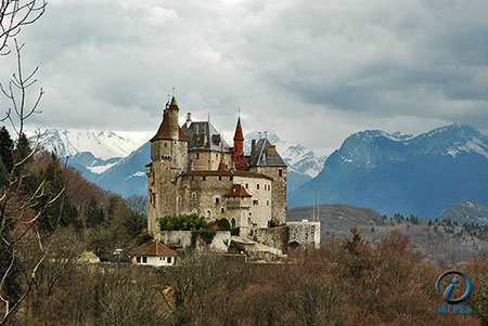 Chateau de Menthon Saint Bernard
