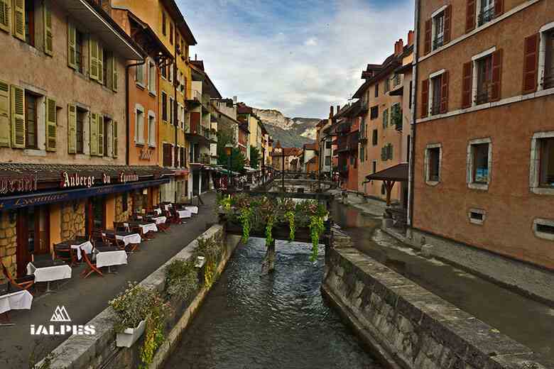 Annecy, le canal du Thiou