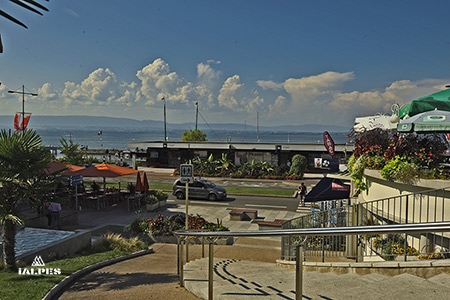 Evian-les-Bains, vus sur le lac Léman