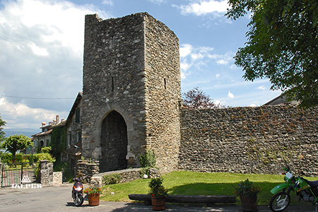 Yvoire, porte médiévale de Nernier