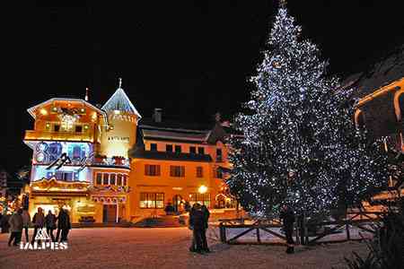 Megève sapin Swarowski, Haute-Savoie