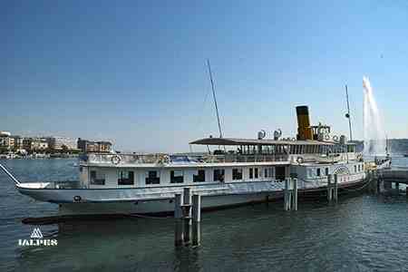 Bateau Belle Epoque sur le lac Léman