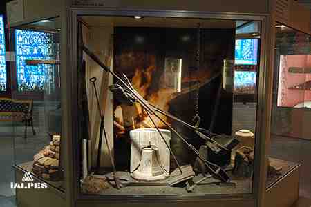 Patrimoine industriel, outils à la fonderie Paccard à Sévrier, Haute-Savoie