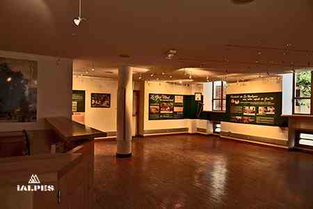 Accueil visiteurs la Jaÿsinia, Samoëns