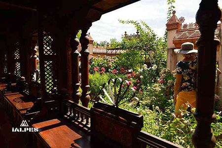 Les Jardins Secrets, Vaulx