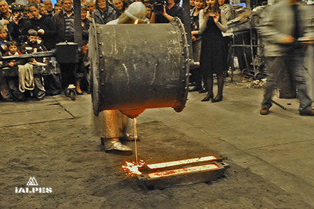 Visite d'une coulé de cloche Paccard