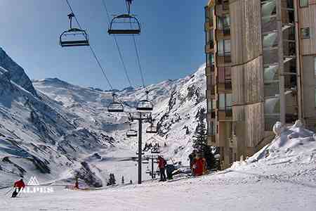 Avoriaz, centre station